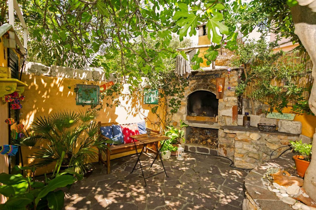 About The Sea - Riviera House Near The Center Of Hvar